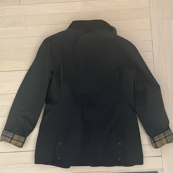 Barbour Classic Beadnell Waxed Navy Utility Jacket - Picture 17 of 17